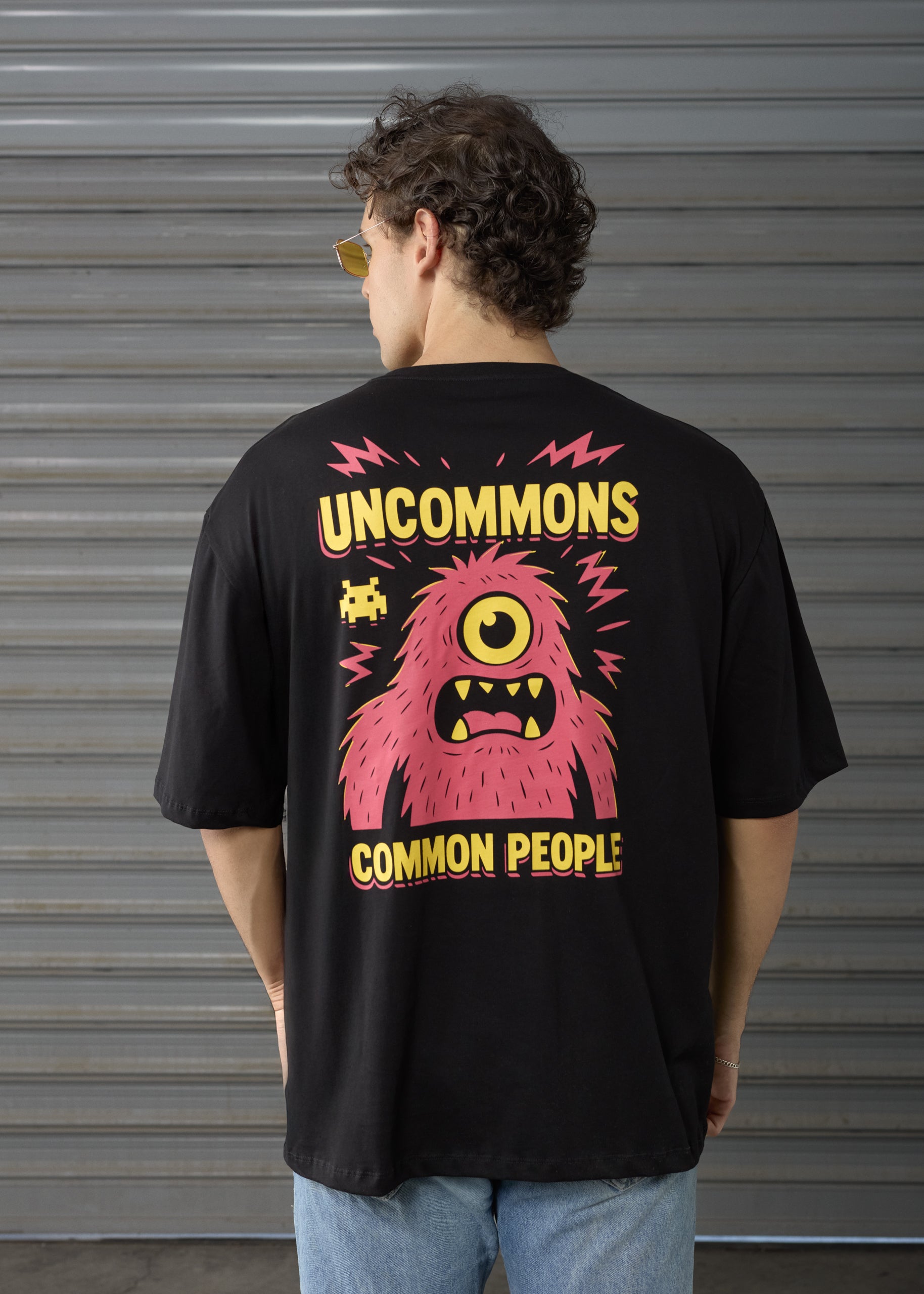Monster - Black - Oversized T-shirt