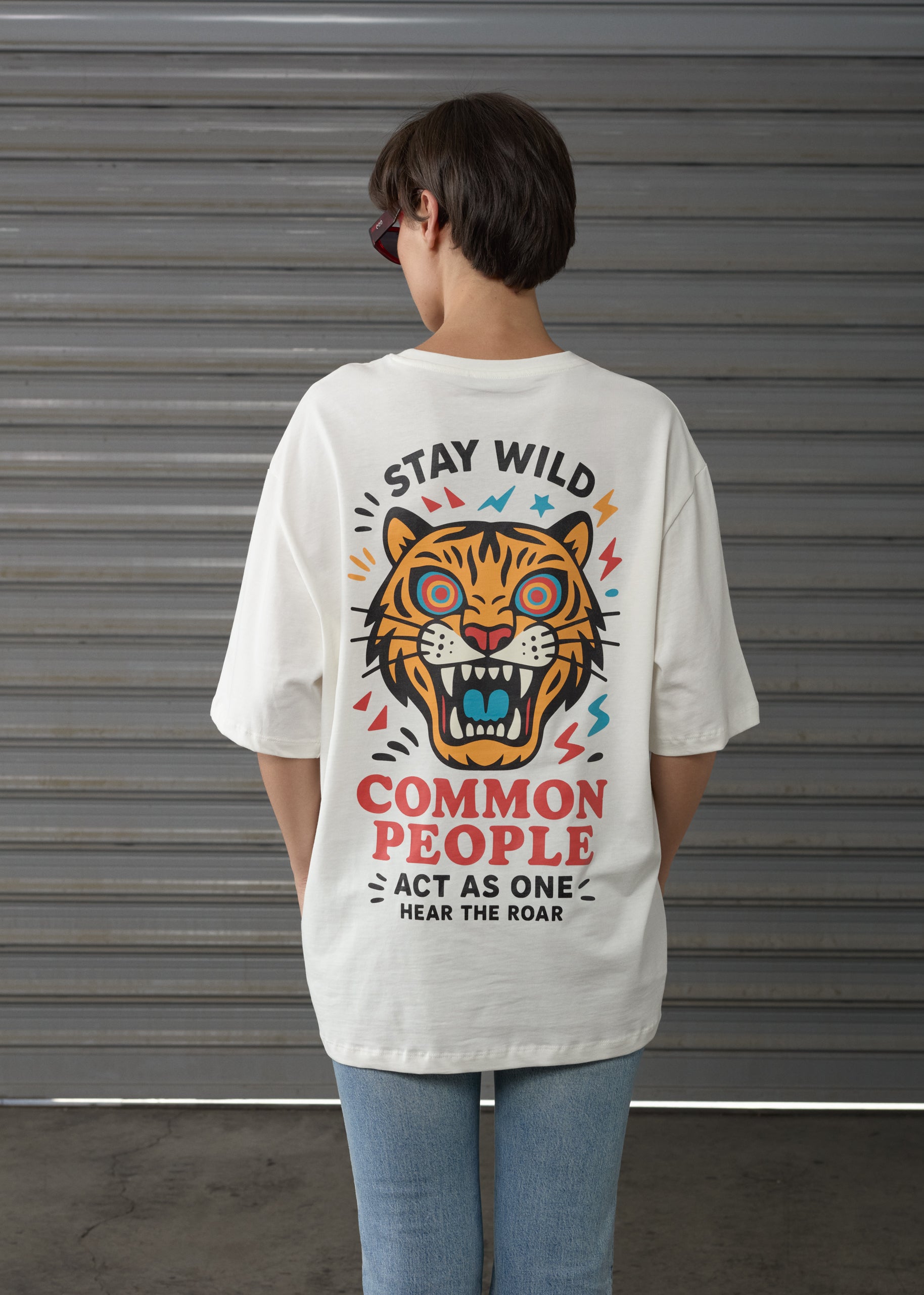 Stay Wild - Off - White - Oversized T-shirt