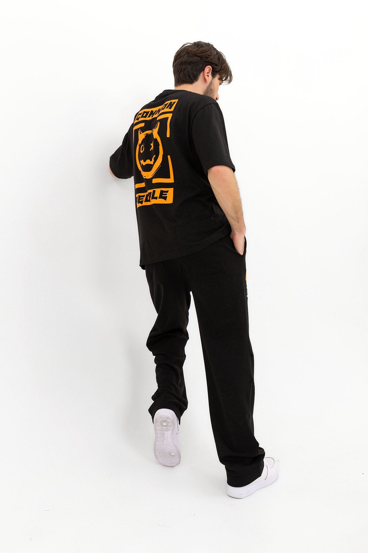 Emoji Face - Black - Oversized T-Shirt