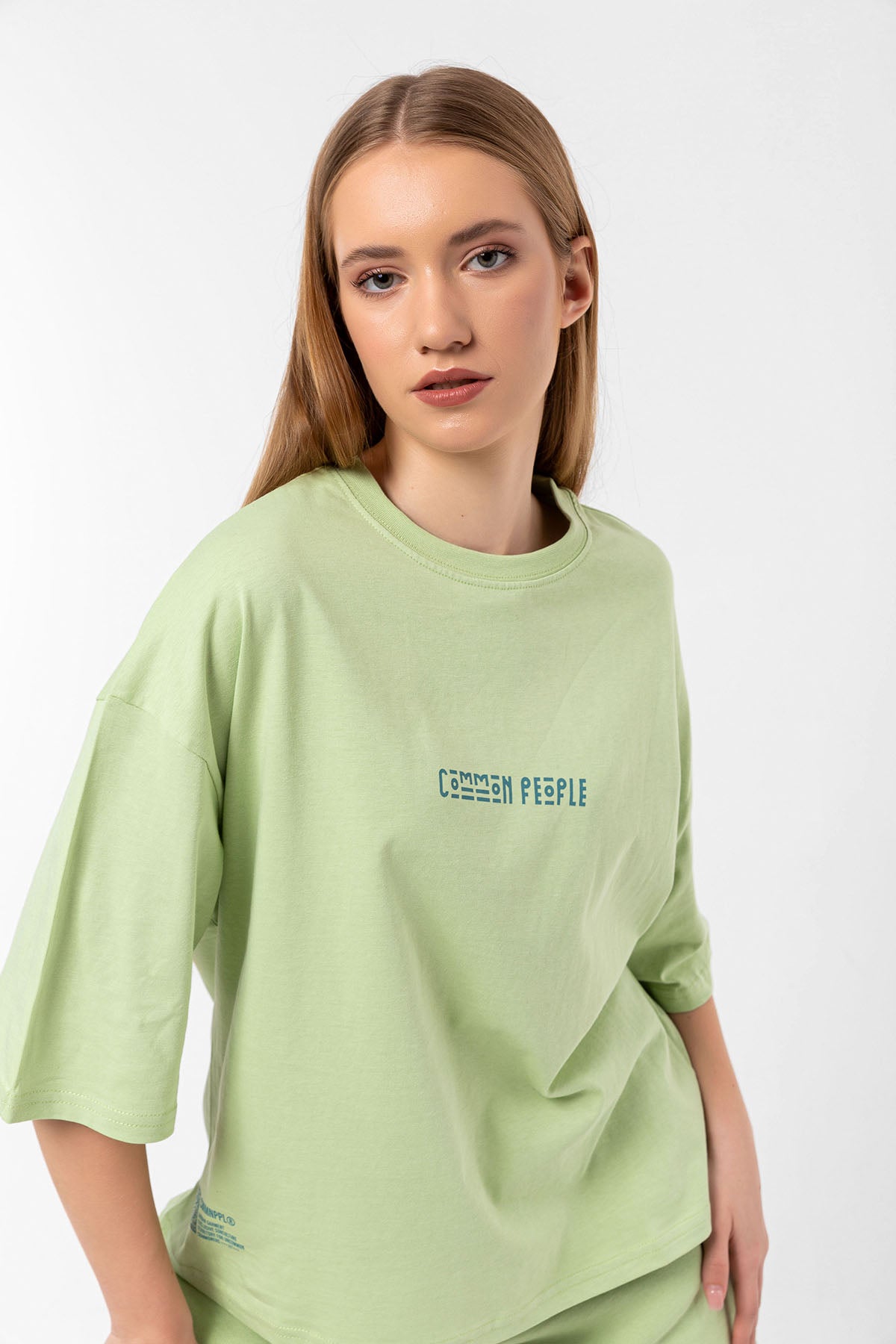 Logo Foam Green Oversized Cropped T-shirt
