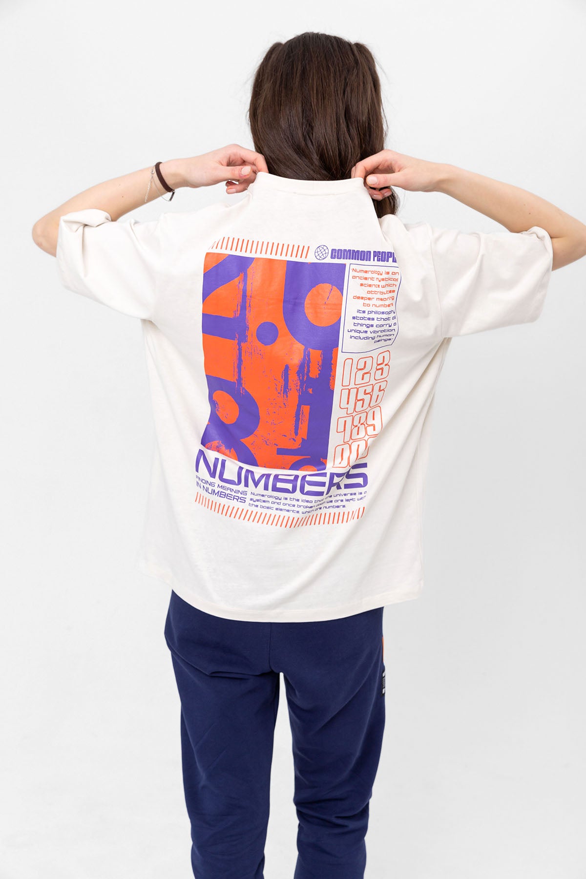 Numbers Off-white Oversize T-shirt